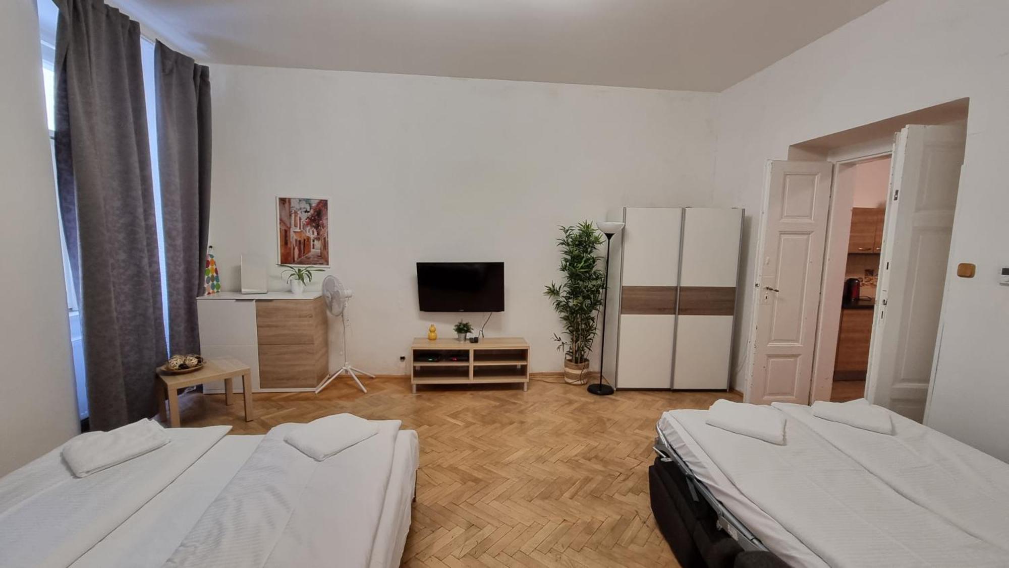 Apartment Krakovska 20 Прага Екстер'єр фото